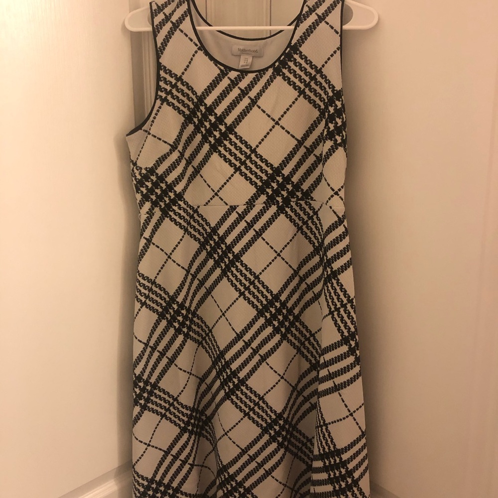 Black & White Maternity Dress